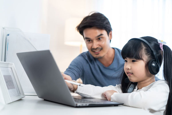 parent and child protecting online privacy with privacy we small