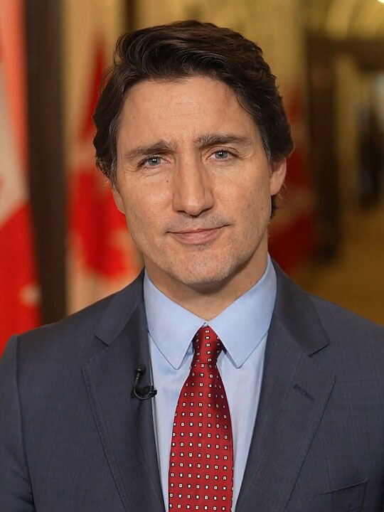 canada - prime minister justin trudeau - authoritarianism government - privacywe